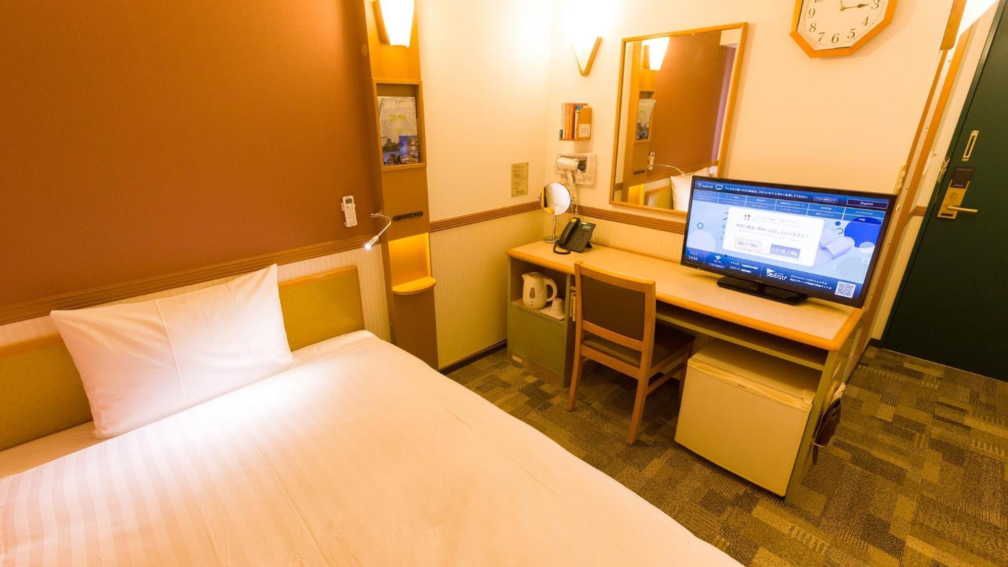 Toyoko Inn Osaka Semba Higashi Номер фото