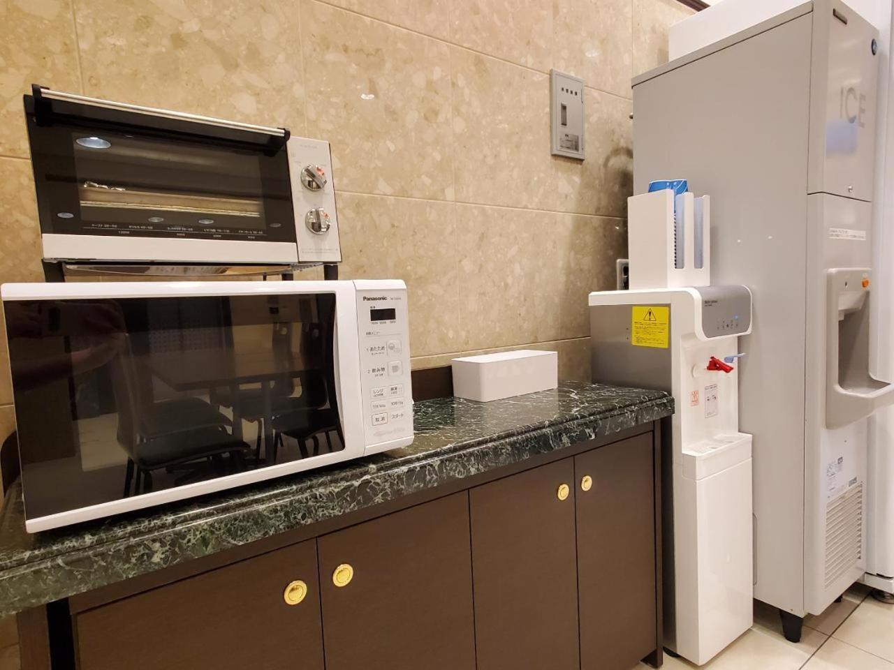 Toyoko Inn Osaka Semba Higashi Экстерьер фото