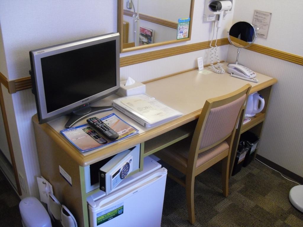 Toyoko Inn Osaka Semba Higashi Экстерьер фото