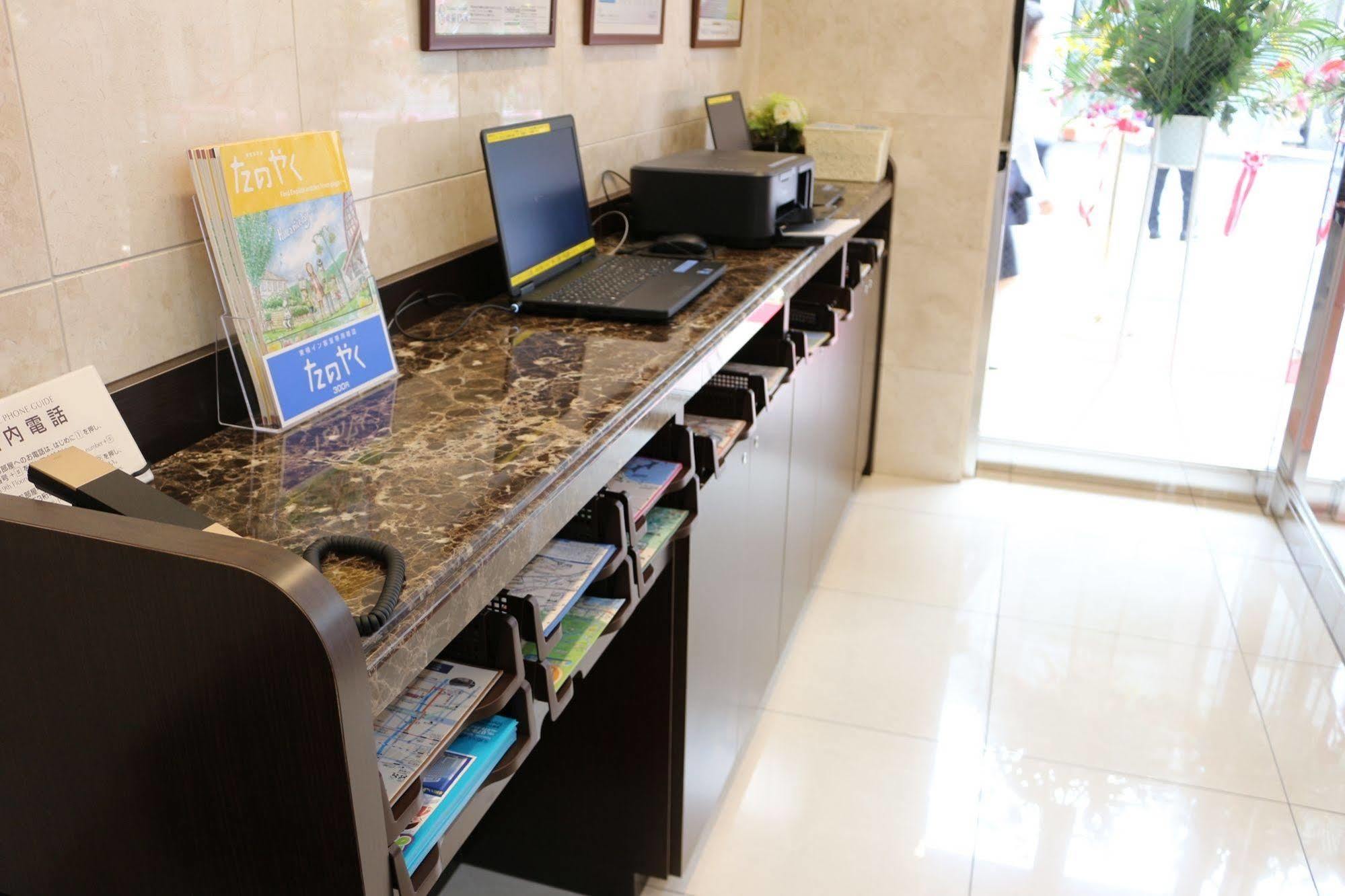 Toyoko Inn Osaka Semba Higashi Экстерьер фото
