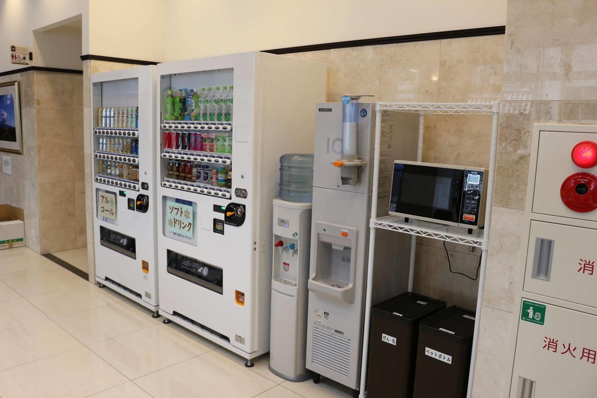 Toyoko Inn Osaka Semba Higashi Экстерьер фото